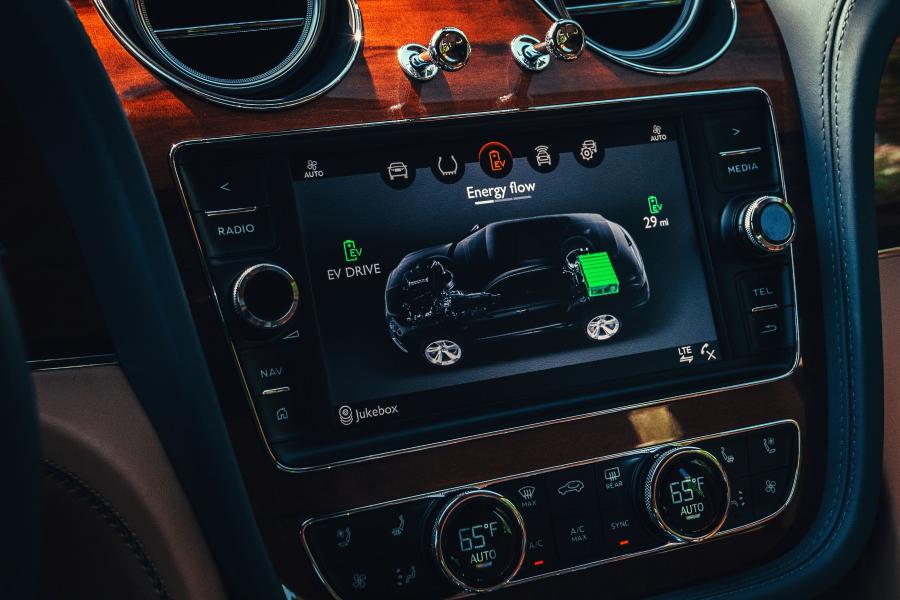 Детали интерьера Bentley Bentayga Hybrid 2018 года  (WW) (фото 29 из 45)